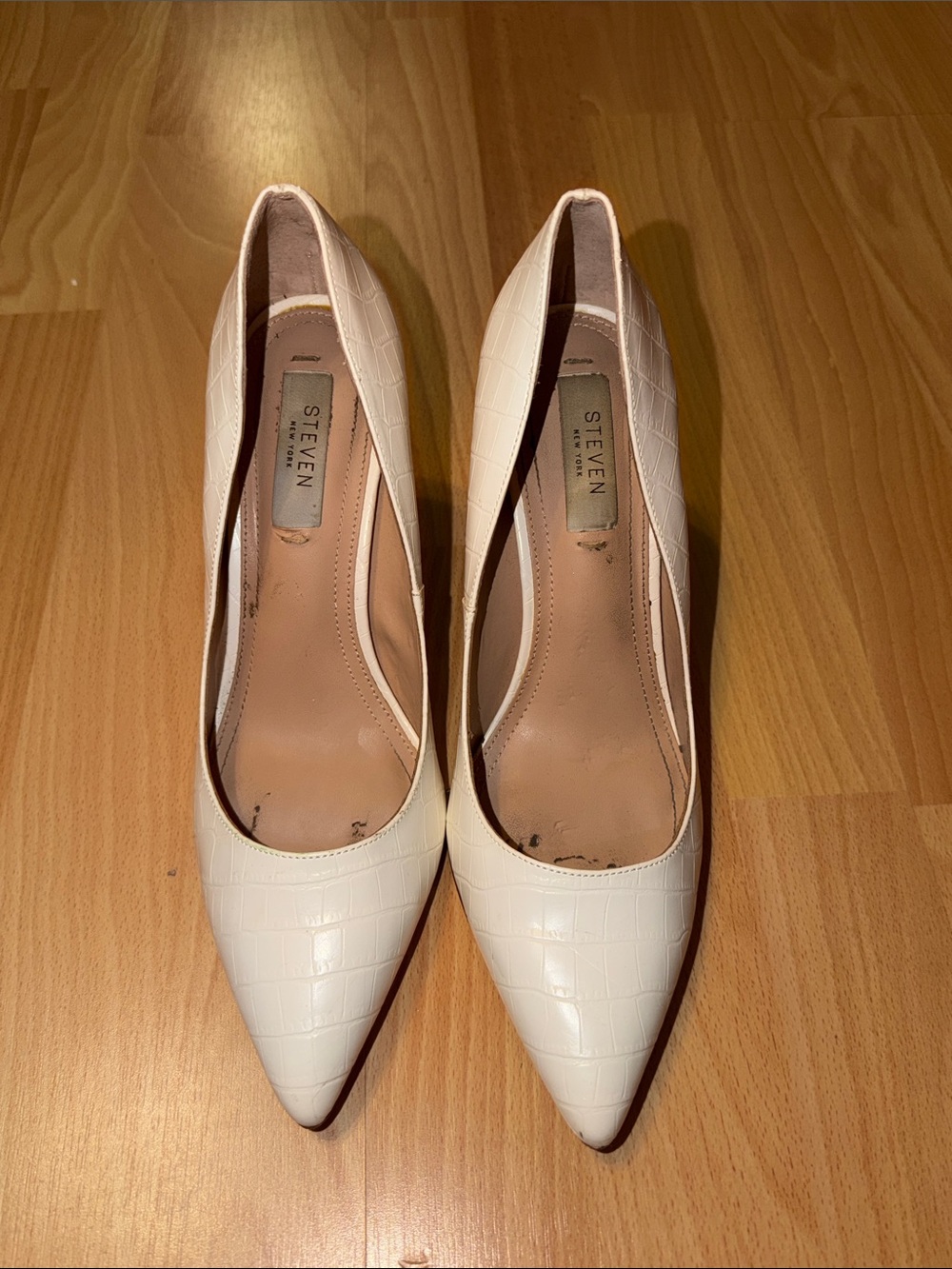 Steven by Steve Madden White Croc-Embossed Pointed-Toe Pumps